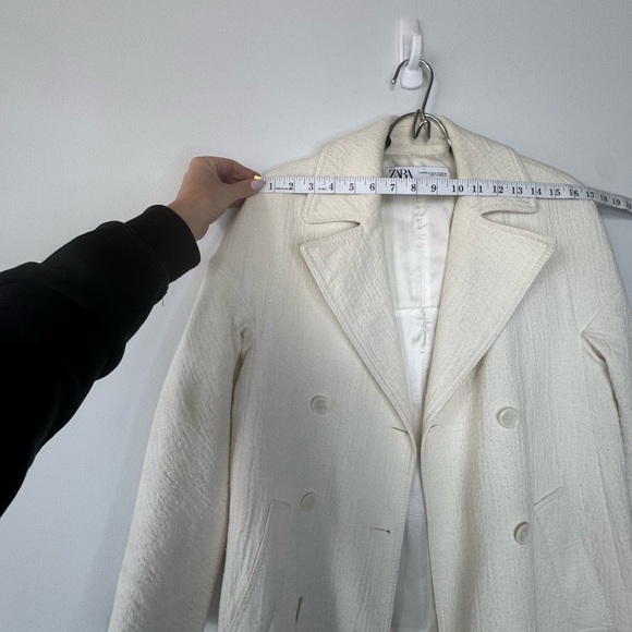 Zara Double-Breasted Cream Coat - Picture 3 of 16